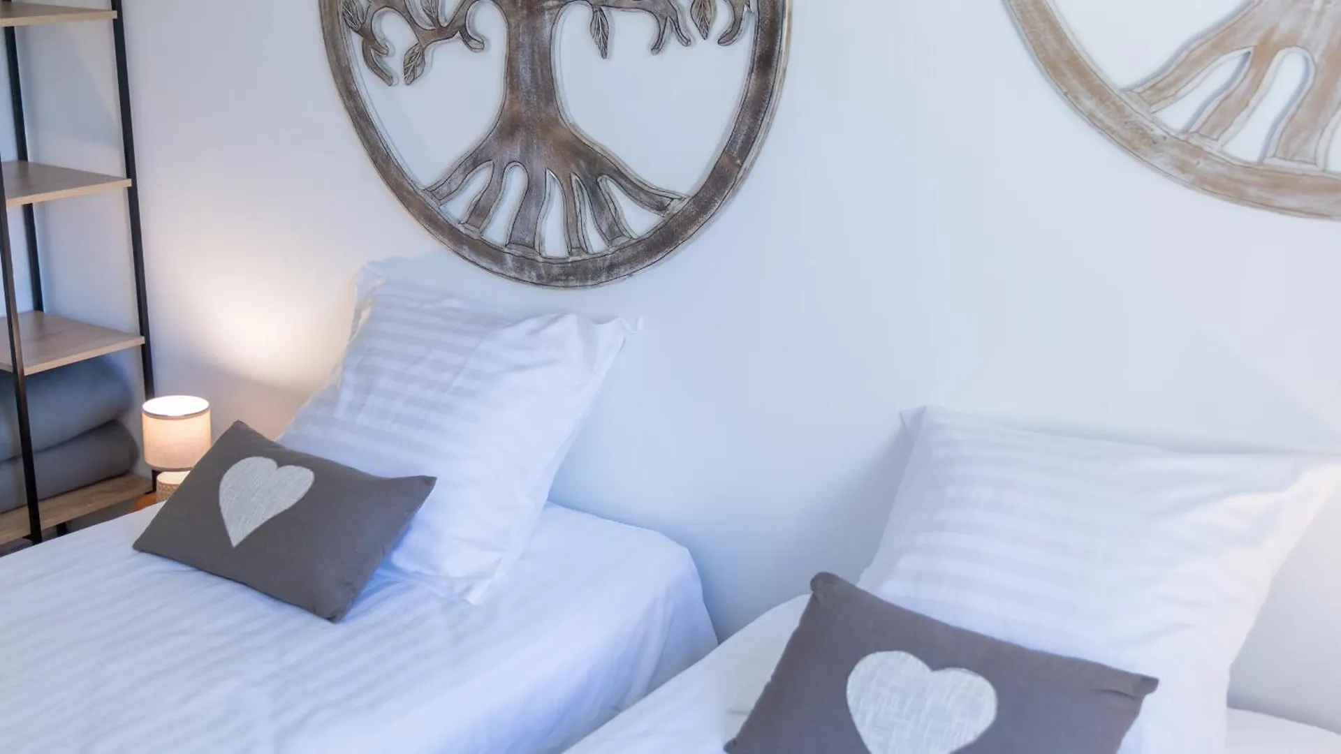 Gite Domaine De Meyrol Apartment Eyguieres 0*,