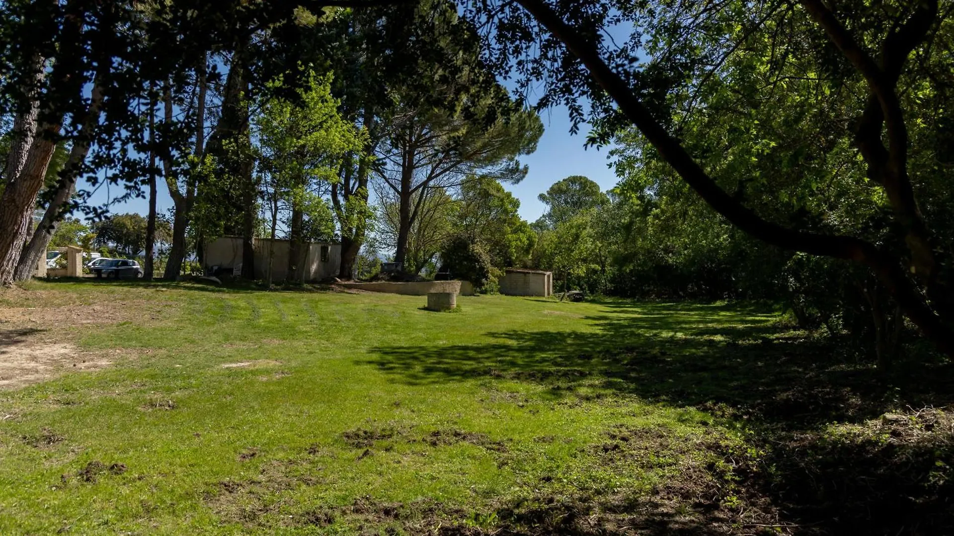 Gite Domaine De Meyrol Apartment Eyguieres 0*,  France