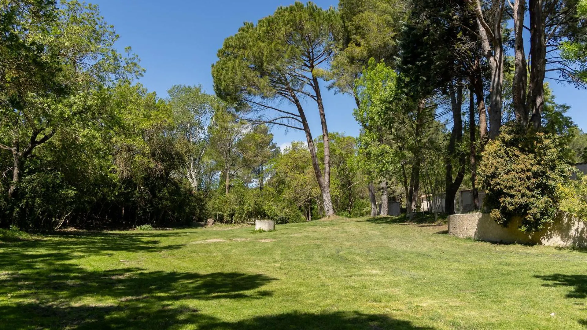 Gite Domaine De Meyrol Apartment Eyguieres 0*,